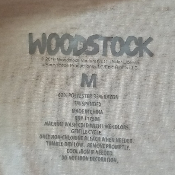 Woodstock tee women's size medium - Picture 6 of 6